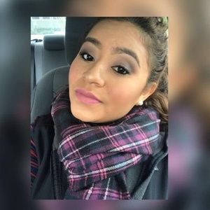 Meet your Posher, Luzi